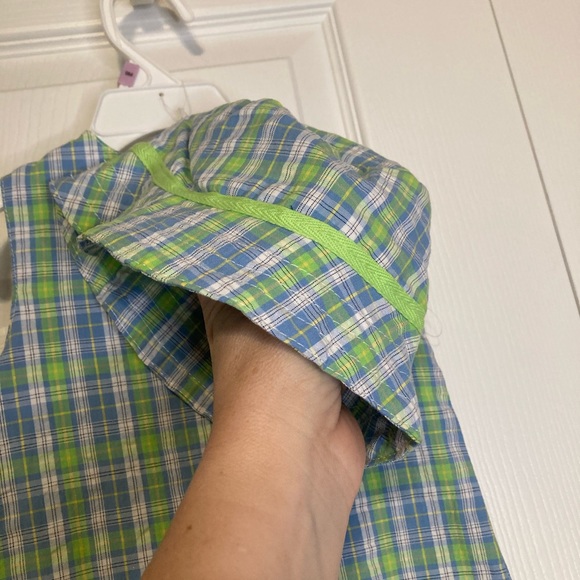 Little Me Plaid Shorts and Sleeveless Onesie 9 months - Picture 2 of 16